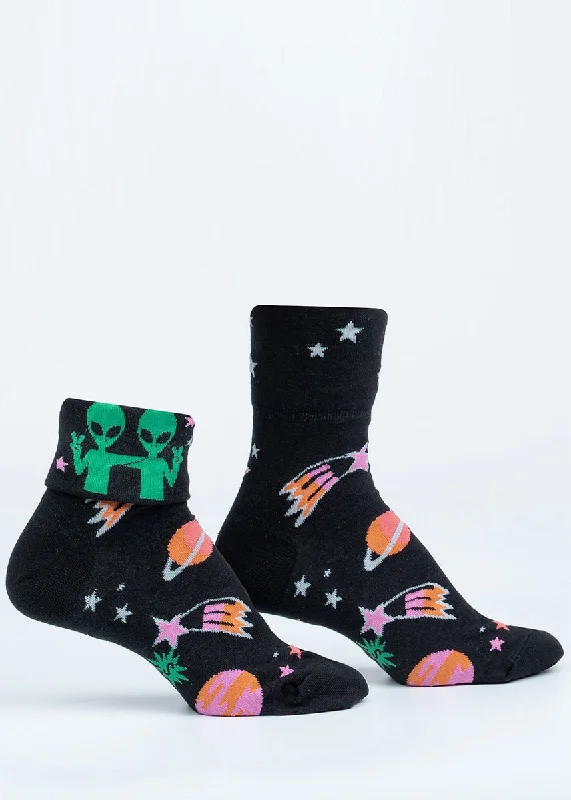 Far Out Alien Glow-in-the-Dark Cuff Ankle Socks